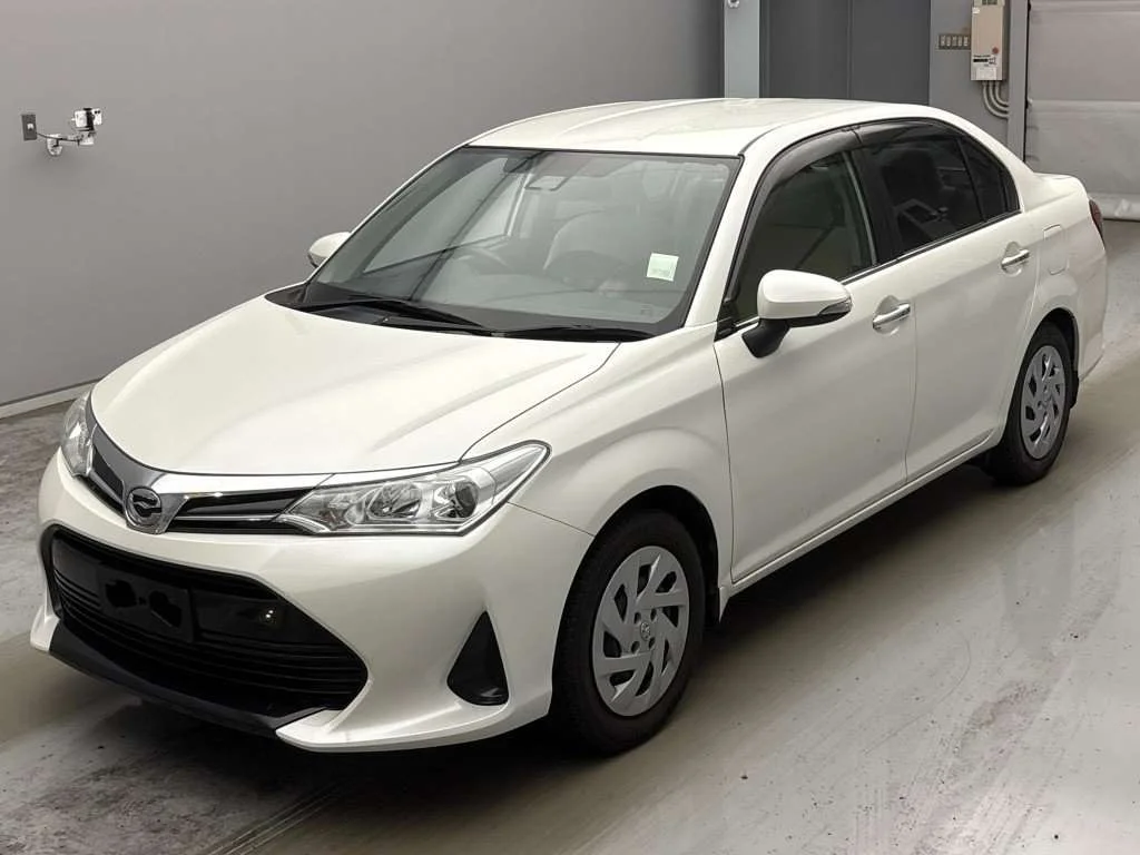 Toyota Corolla Axio NZE161 2019